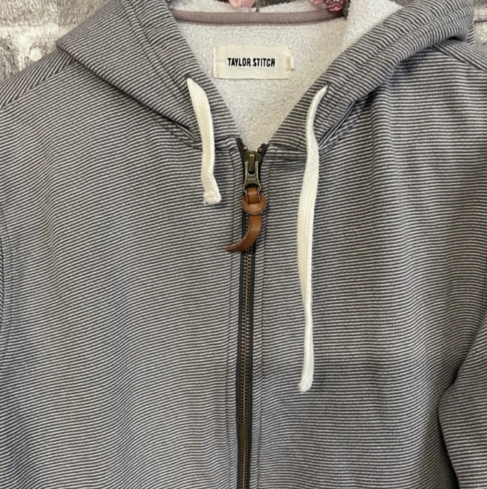 Taylor Stitch Apres hoodie gray white full zip sweatshirt